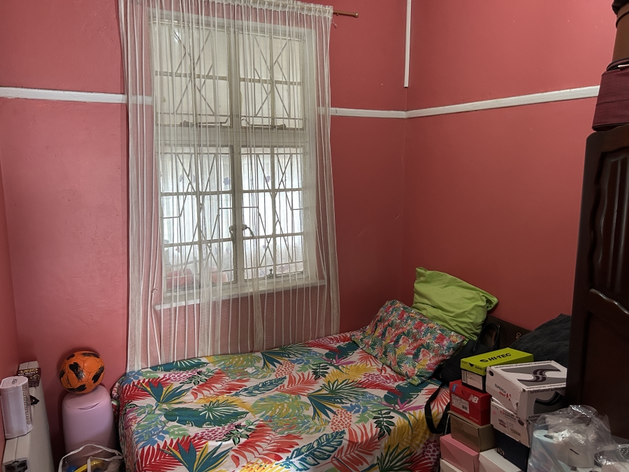 4 Bedroom Property for Sale in Maitland Western Cape